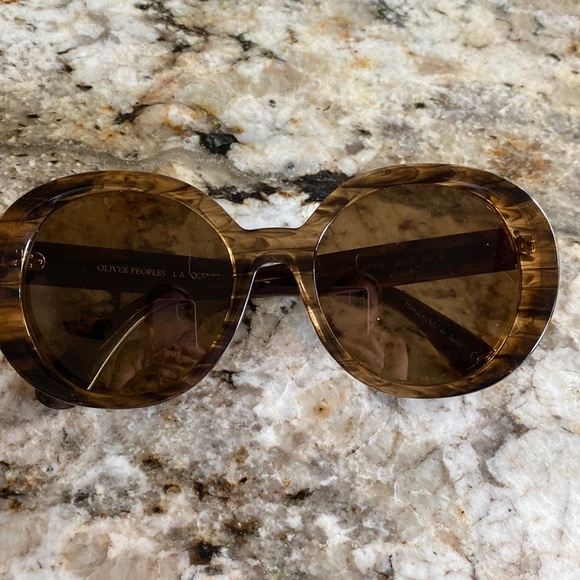 Oliver Peoples Leidy sunglasses